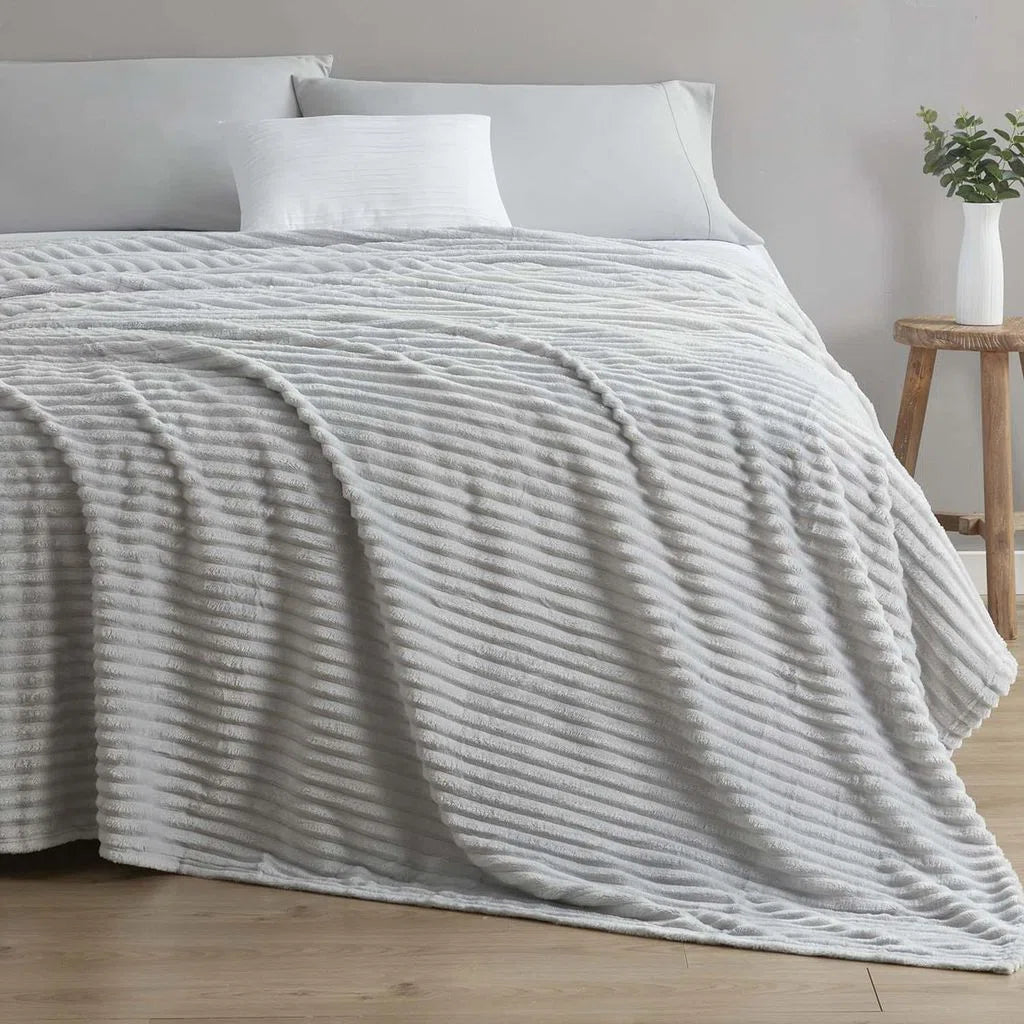 Nestl Cut Plush Cozy Throw Blanket - Fuzzy Warm Fleece Bed Blankets - Throws for Sofa, Bed, and Couch