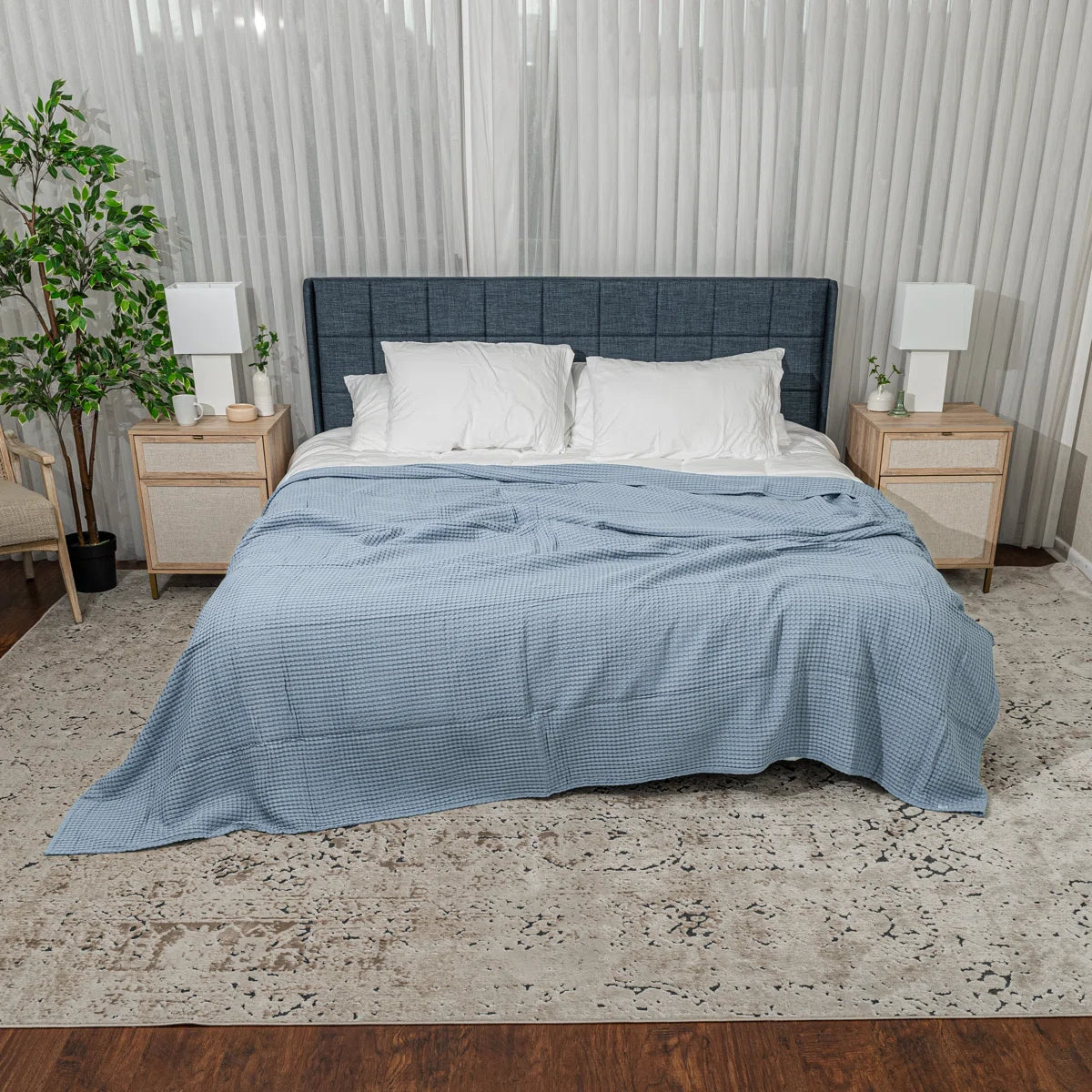 Comfy Cubs 100% Cotton Waffle Weave Throw Blanket Breathable Skin-Friendly Soft Lightweight, Textured Blanket